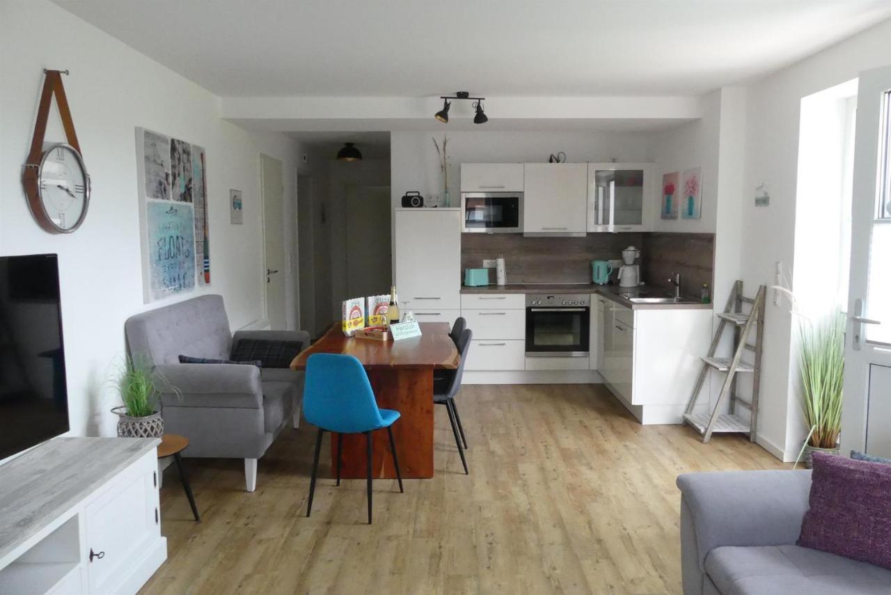 Ferienwohnung 4 "Gut Tossens" Ngoại thất bức ảnh